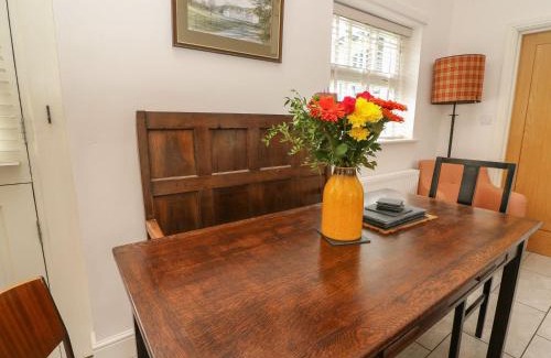 Trawscoed Casa | Willow Cottage
