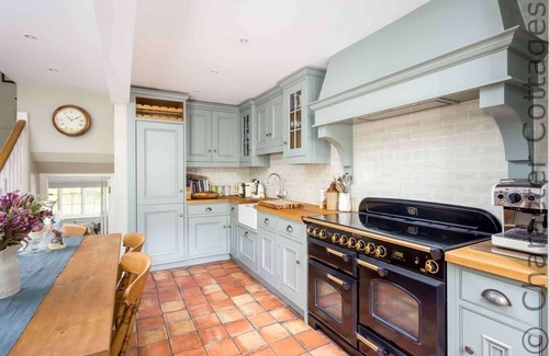 Chedworth Cabaña | Willow Cottage