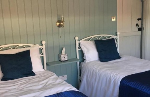Dymchurch Cama Y Desayuno | Willow Cottage