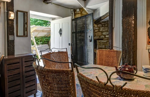 Kirtlington Apartamento | Willow Cottage in pretty Oxfordshire Cotswold village