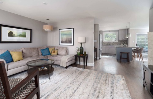 Willow Glen Casa | Willow Glen Cottage, Exudes Grace and Charm