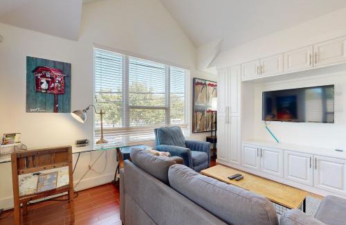 East Cesar Chavez Apartamento | Willow House Unit B