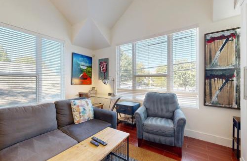 East Cesar Chavez Apartamento | Willow House Unit B