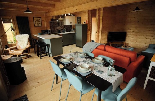 Stowmarket Cabina | Willow Lodge at Welhams Meadow