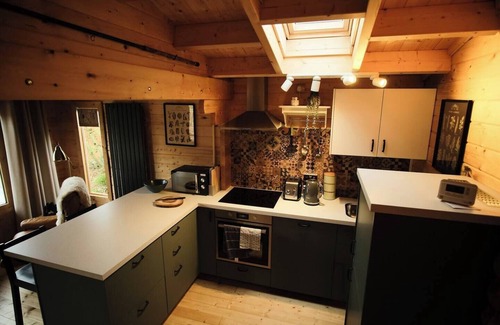 Stowmarket Cabina | Willow Lodge at Welhams Meadow