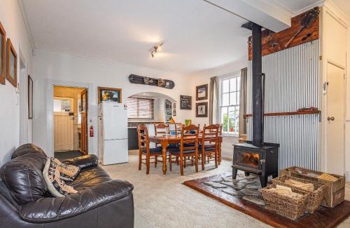 Ohakune Casa | Willow Lodge - Ohakune Holiday Home
