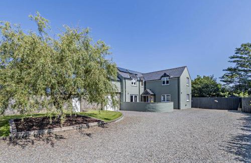 Wolf's Castle Casa | Willow Lodge, Wolfscastle