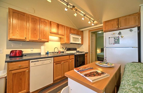 Isle La Motte Casa | Willow Point about Lake Champlain House with 2 Kayaks!