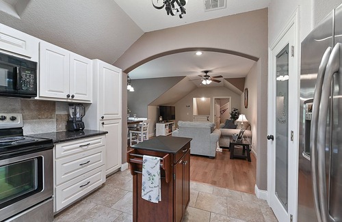 Wellborn Casa | Willow Run Estate, Cama King, Piscina, Lago