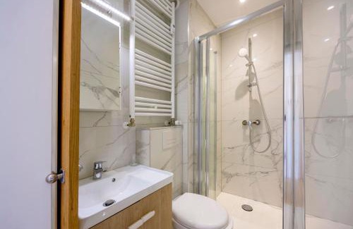 Mulhouse Apartamento | WilSeize by Max, Bright, renovated studio, 1 min station
