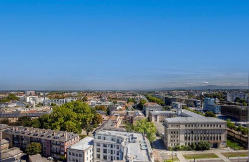 Mulhouse Apartamento | WilSeize by Max, Bright, renovated studio, 1 min station