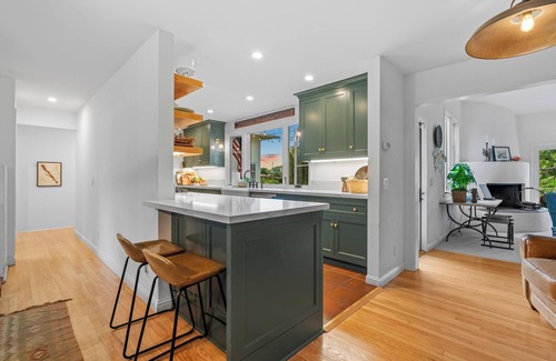 Olde Carlsbad Casa | Wilson Ranch- Charming 1/2 acre, 3 bedroom in coastal Old Carlsbad.