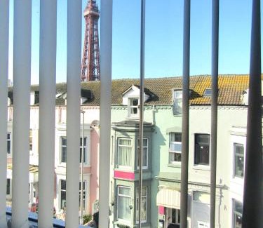 Blackpool Town Center Cama Y Desayuno | Wilsons Hotel - Blackpool Tower View