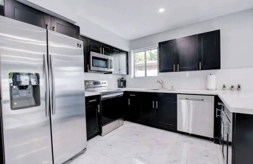 Middle River Terrace Casa | Wilton Manors/2 BDR/Modern/PETS ok!