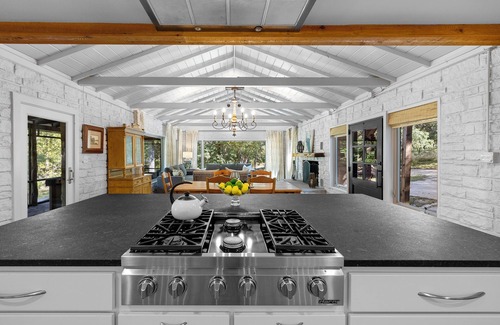 Wimberley Casa | Secluded Creekside Home & Barn, Game Room