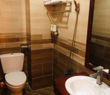Binh Chanh Apartamento | Win Hotel - 43 Đường số 10, KDC Trung Sơn, Bình Chánh- by Bay Luxury