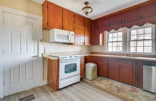 Winchester Casa | Winchester Home w/ Large Yard: Near Tims Ford Lake