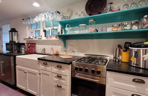 Mount Gretna Heights Cabaña | Wind Down on Weaver