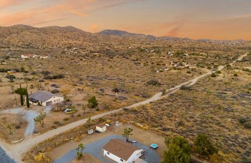 Pioneertown Casa | Wind View