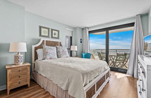 Ocean Drive Casa | Windemere Beachfront Oasis with Hot Tub and Pool Access