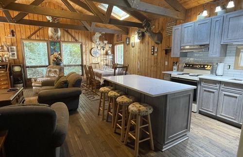 Windham Cabina | Windham Pines Lodge & Hot Tub