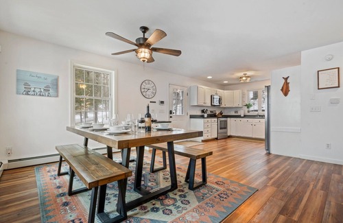 Windham Casa | Windham Wind Down-Dock, Kayaks, SUPs, Fishing Rods