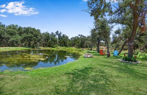 Wimberley Casa | Windmill Ranch - Aqua Casita #1