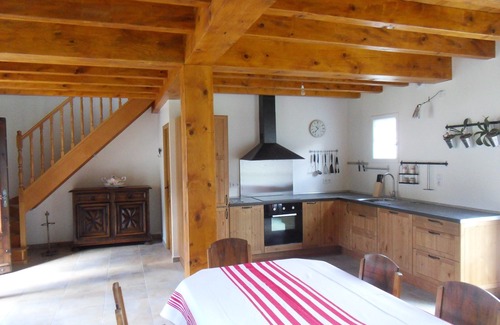 Lees-Athas Casa | Molino de viento renovado valle de montaña de asp