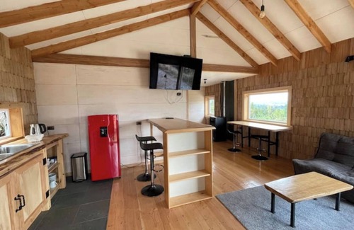 Castro Cabina | Window to the Fjord: Cabin with Stunning View