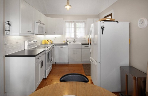 Fort Erie Cabaña | Windpoint Cottage - Lazy Days and Starry Nights