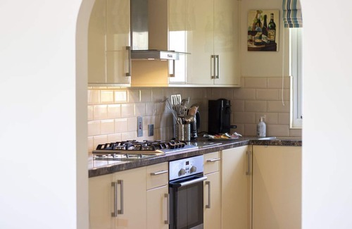 South Cerney Casa | Windrush Lake 82, Puffin Lodge (P)