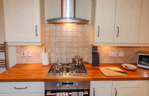Portinscale Casa | WINDRUSH, pet friendly, with a garden in Portinscale