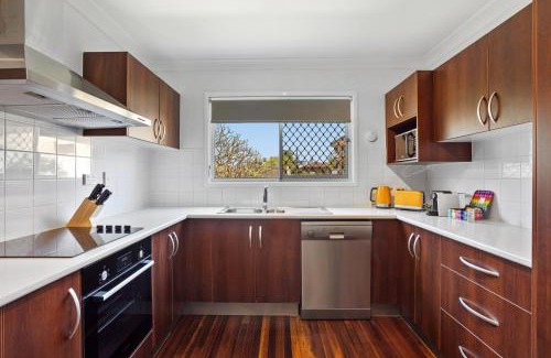 Windsor Apartamento | Windsor Cosy 2-Bedroom Unit in Quiet Neighborhood