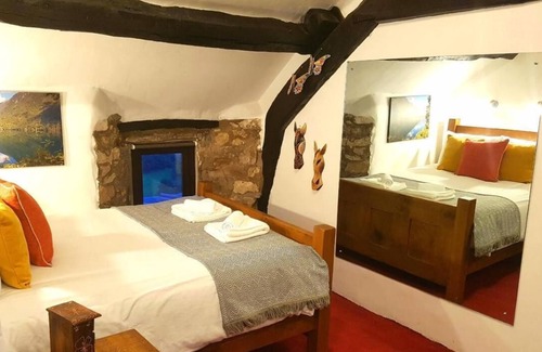 Seascale Otro | Windsor Farm House , Stunning views/hot tub close to Scafell and Wastwater Lake