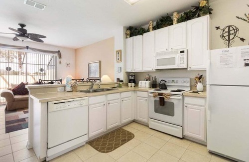 Windsor Hills Casa | Windsor Hills Getaway: 3br, Pool, Near Disney 3 Bedroom Townhouse