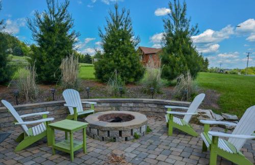 Thayerville Casa | Windsor House