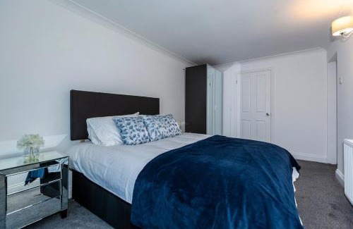 Datchet Casa | Windsor Reach