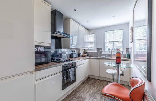 Windsor Casa | Windsor Town Centre Victorian townhouse sleeps 6