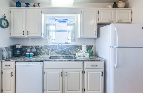 Alabama Gulf Coast Casa | Windy Cove! Plenty of room for the whole family. 5 minute walk to the beach!