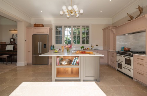 Bembridge Casa | Windy Ridge - sleeps 16 guests in 6 bedrooms