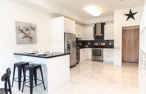 Regional District of Nanaimo Apartamento | Windy Sails Marina View Condo