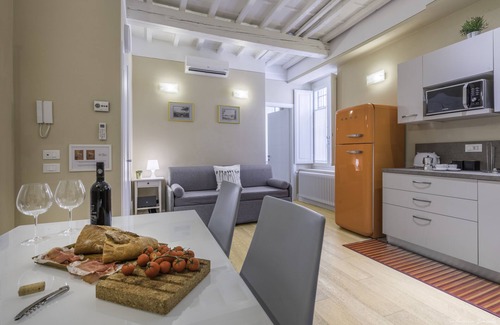 San Lorenzo Apartamento | Wine Apartments Florence Barolo