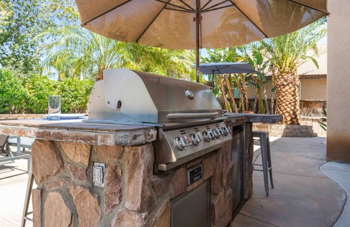 Temecula Casa | Wine-cation in Winchester-Pool, Jacuzzi & Game Room