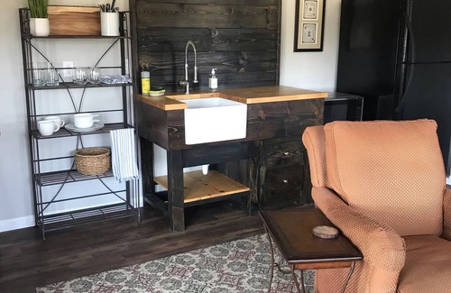 Templeton Apartamento | Wine Country Cottage Large comfortable studio