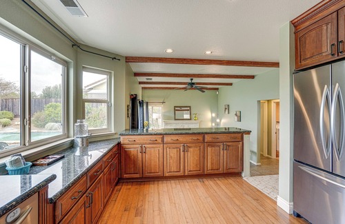 Vallejo Casa | Wine Country Gateway w/ Views Btwn Napa & SF