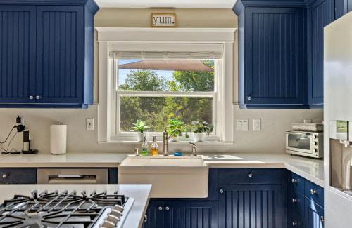 Paso Robles Casa | Wine Country Modern Farmhouse With Heated Pool, Hot Tub, Cybertruck
