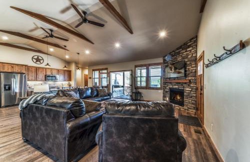 Ruidoso Casa | Wine Top