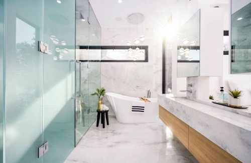 Niagara-on-the-Lake Casa | Wine, Water and a rooftop pool. This dream waterfront home has it all..