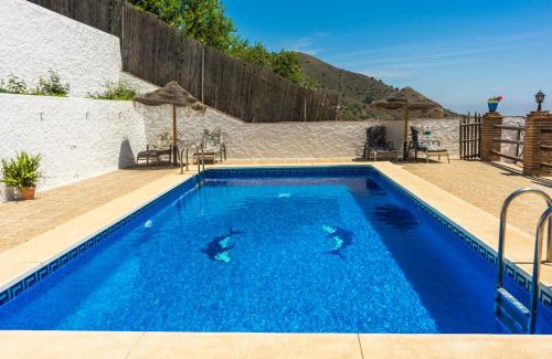 El Borge Casa | Winehouse with big Pool, BBQ, WiFi, Close to Málaga