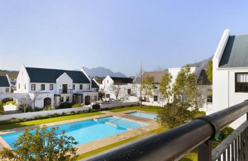 Stellenbosch Cabina | Winelands Golf Lodges 20
